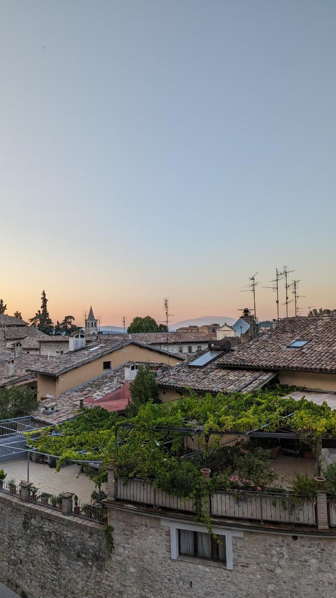 Appartamento Lizium Spoleto Esterno foto